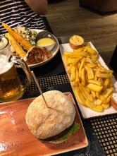 PETER PANE Burgergrill & Bar
