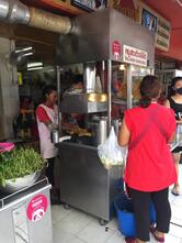 รักกาแฟข้าวมันไก่ (เฮียเอ้) ข้างคลังเก่า