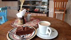 Doces Delícias Bolaria Confeitaria e Bolos Caseiros