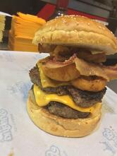 Shekiná Burger & Açaí