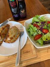 Cordillera – Empanadas, Vinho, Café