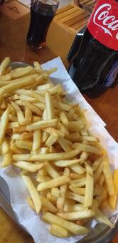 Trindade Lanches e Porções