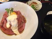 韓国料理とお肉 枝豆
