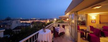 Le Bonobo's Bar et le Jungle Restaurant