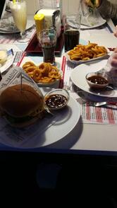 Murphy's Diner & Bar