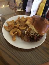Moran's Bar & Grill
