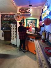 Sideline Sports Bar & Grill