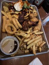 Rosie's Smokehouse BBQ | American Steakhouse & Sports Bar