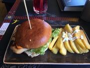 PETER PANE Burgergrill & Bar