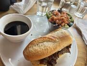 Le Bureau de Poste Trois-Rivières