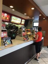 マクドナルド ６号線金町店