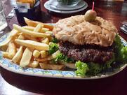 Juanes Cafe Bar