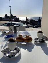 Sicilia's Cafe de Mar