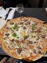 Pizza La Bella. Restaurant..pizzeria