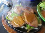 Maracas and Mariscos (Maracas on ruby)