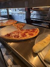 Goodfellas Pizzeria - Short North