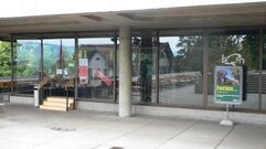 bQm Culture Café & Bar