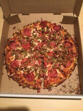 Hollywood Pizza Angus