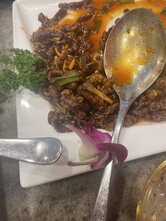 Yen's Kitchen & Sushi Bar