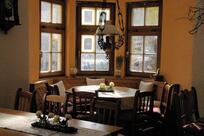 Weinstube Zom Bäcka Dais