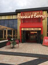 Frankie & Benny's