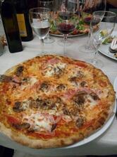 Pizzeria in Claudio Borgosesia