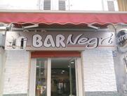 Bar e negri