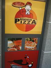 Monsieur Pizza