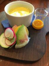 ノイカフェ 箕面船場本店