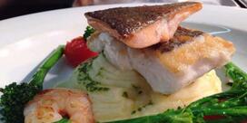 Riba Restaurant & Pizzeria