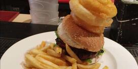Tipples Bar & Grill
