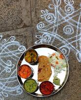 Sandhyas House (Veg Restaurant)