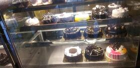 LA BELLEZA THE CAKE MALL