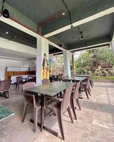 Woods Inn - Wine & Dine