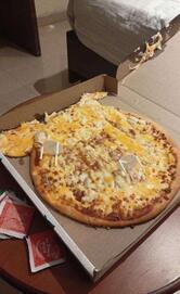 Lapinoz Pizza Powai Mumbai