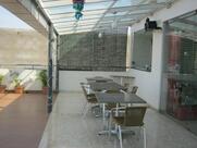 Roseline Rooftop Cafe