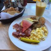 Eggspectation - Complexe Desjardins