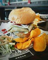 Cheesy Juicy Burgers