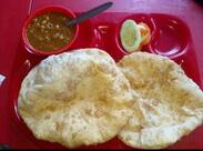 Radheshyam Subhashkumar Chole Bhature