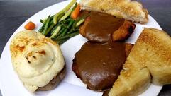 Mr.Schnapps Restaurant & Bar