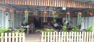 Aaswad family restaurant