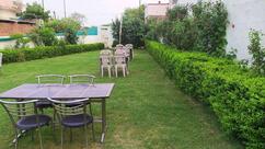 EAT STREET RESTAURANT