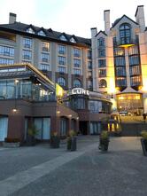 LURE Restaurant & Bar