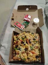 Squares Pizza And Cafe