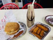 Goli Vada Pav Noida, Sec- 18