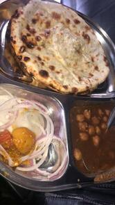 Sardar Ji Ke Mashoor Chhole Bhature