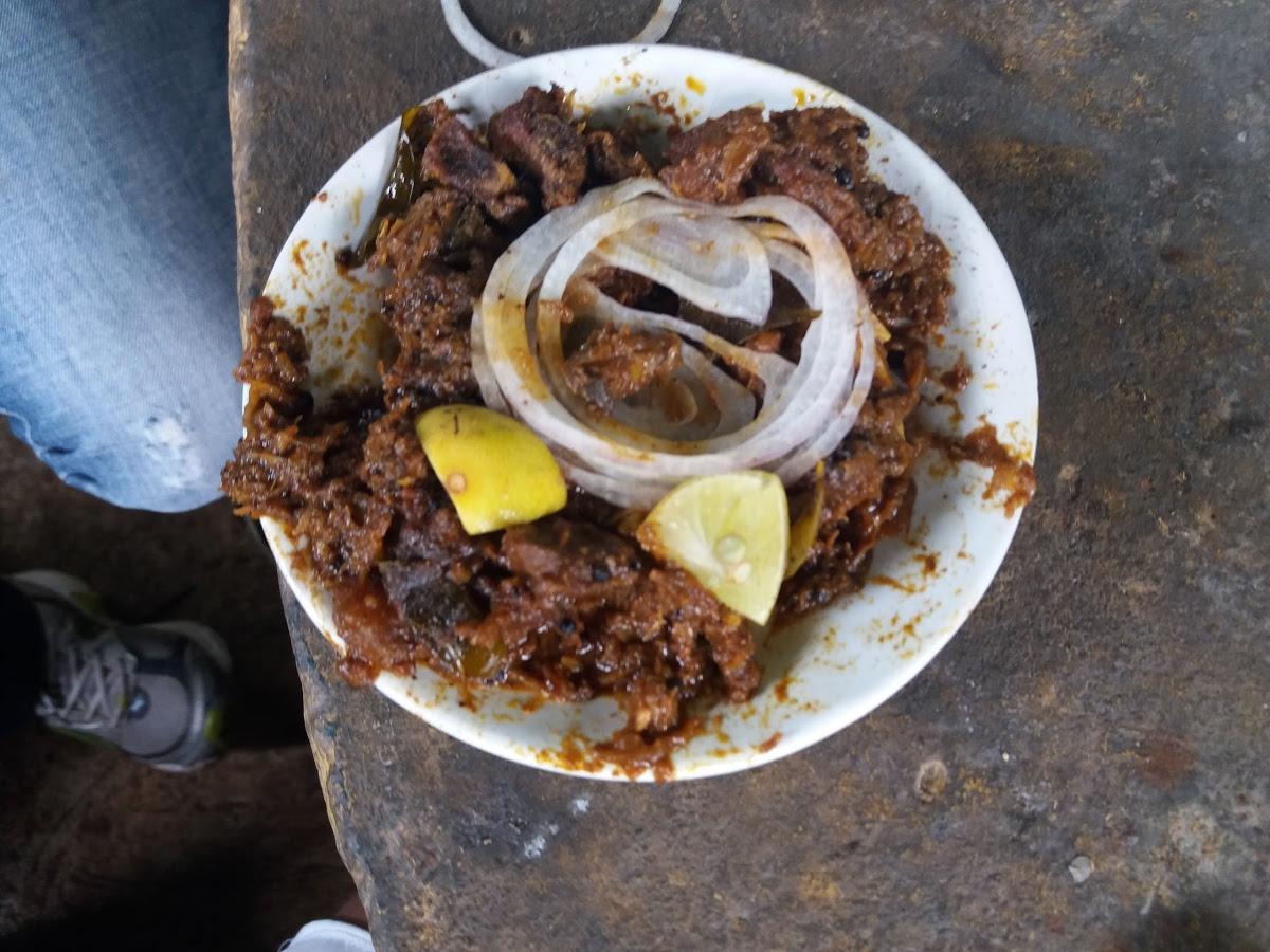 Achayante Chayakkada (variety foods)Thusharagiri