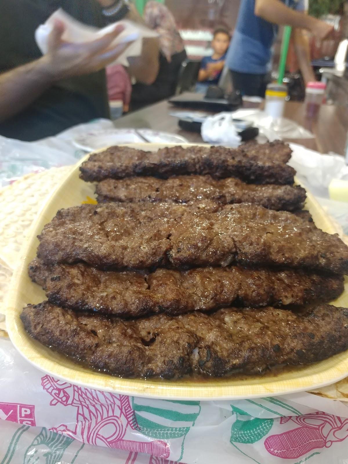 کبابی نادر