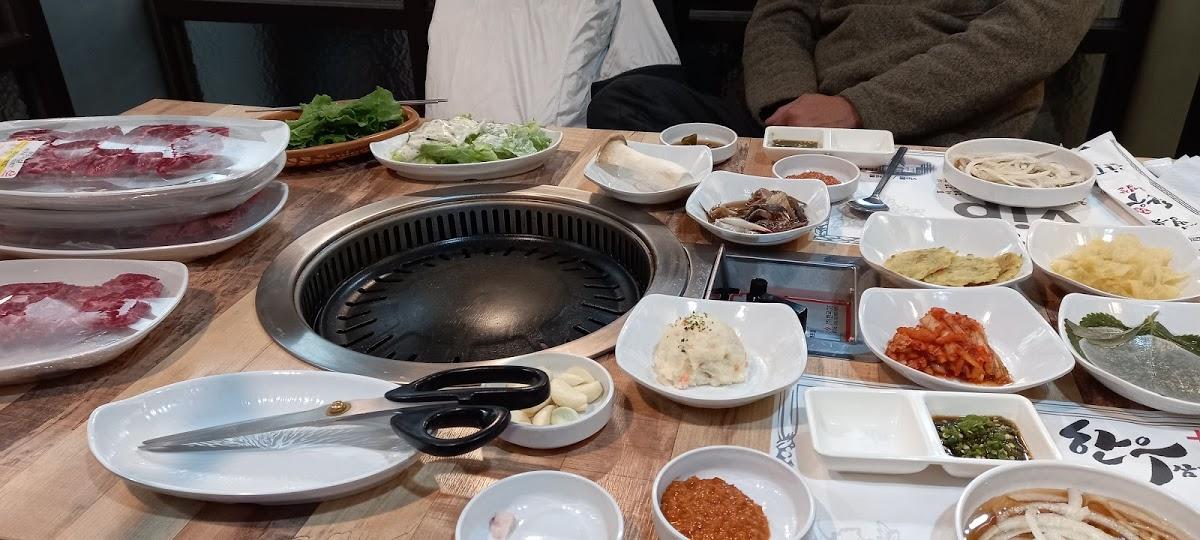 큰길명품한우한식뷔페