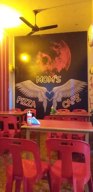 moms' pizza cafe